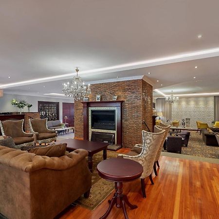 Irene Country Lodge, Autograph Collection Centurion Luaran gambar The interior of the club