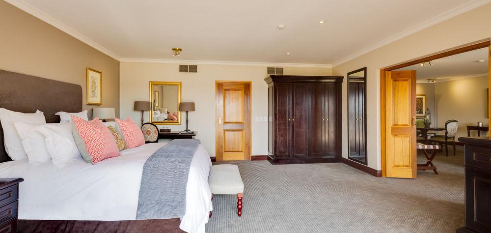 Irene Country Lodge, Autograph Collection Centurion Luaran gambar A bedroom at the Cape Grace