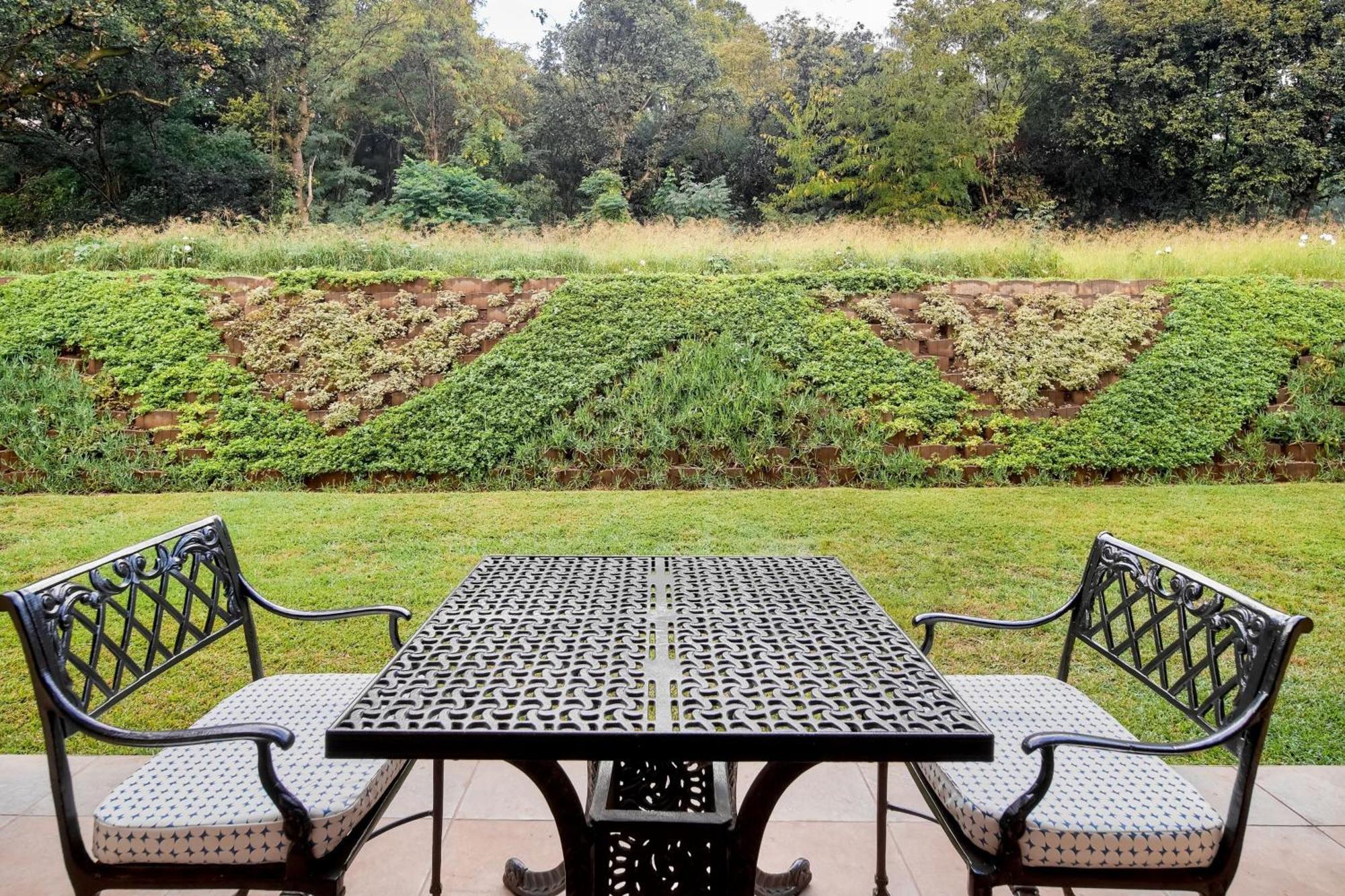 Irene Country Lodge, Autograph Collection Centurion Luaran gambar The garden
