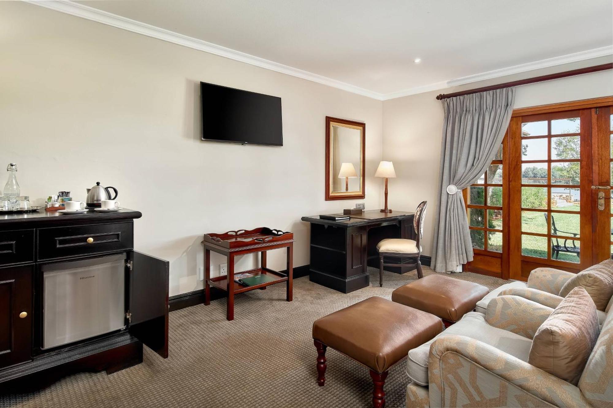 Irene Country Lodge, Autograph Collection Centurion Luaran gambar A suite at the Oyster Box