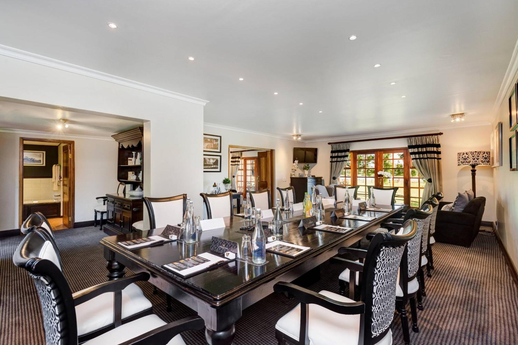 Irene Country Lodge, Autograph Collection Centurion Luaran gambar The Boardroom at The Grove