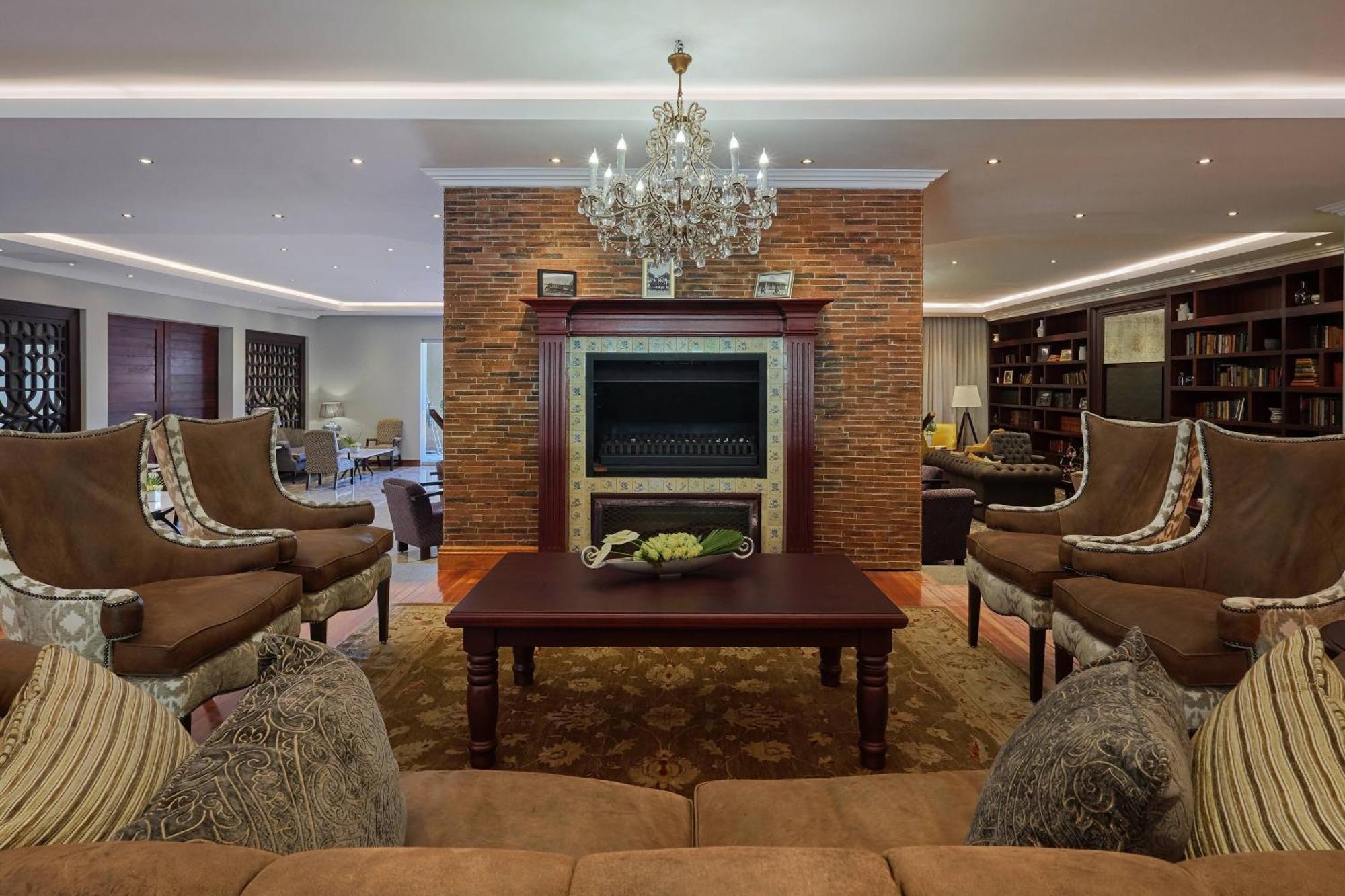 Irene Country Lodge, Autograph Collection Centurion Luaran gambar The interior of the hotel