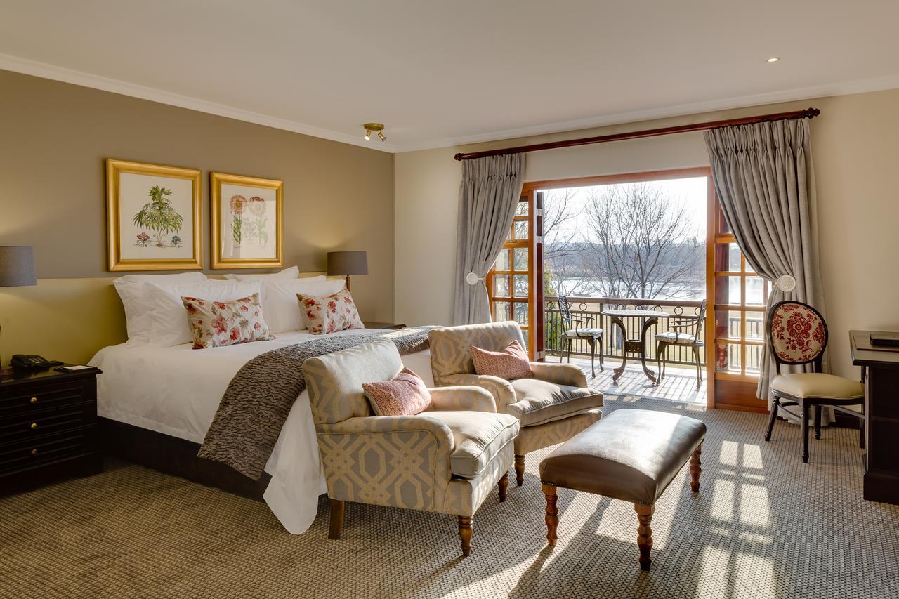 Irene Country Lodge, Autograph Collection Centurion Luaran gambar A bedroom at the Oyster Box